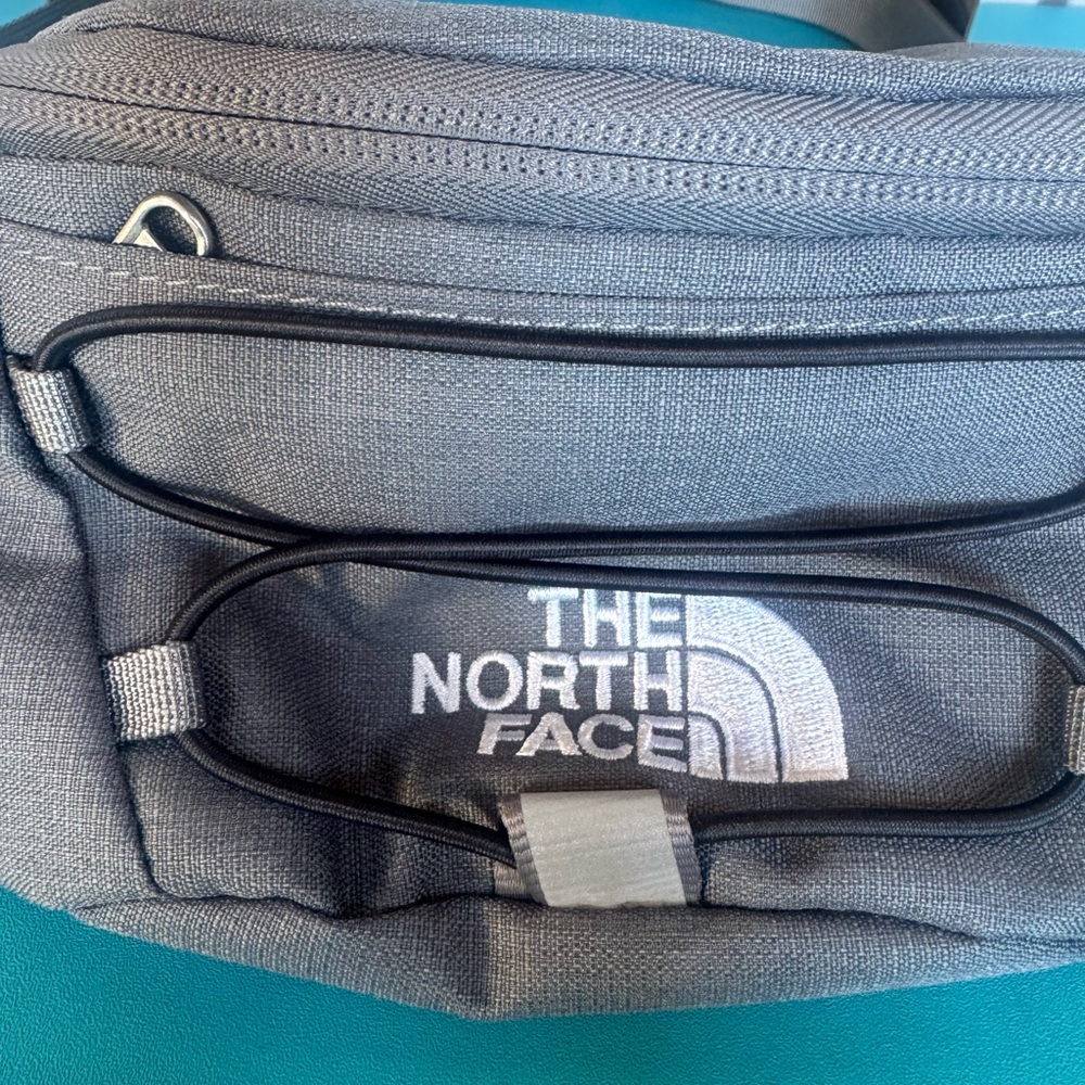 The North Face Charcoal Belt Bag - Picture 2 of 10